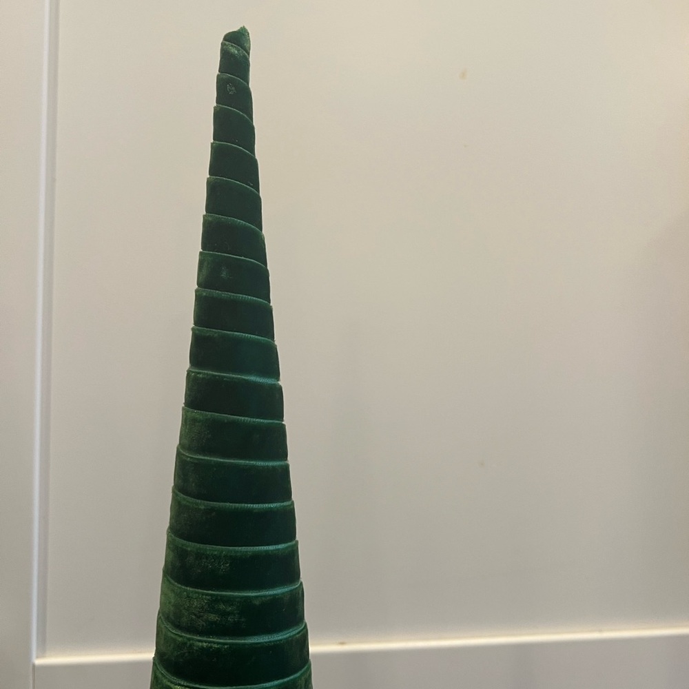 Mackenzie-Childs Emerald Luxe LARGE AND MEDIUM Beaded Cone Trees. New in Box. - Picture 12 of 16